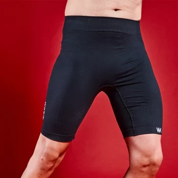 shorts guard black indossato dettaglio